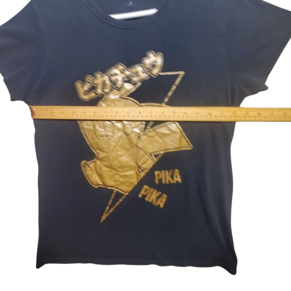 Pikachu Pika Pika Japanese Graphic T Shirt Womens Large Officially Licensed Tee - Picture 3 of 6